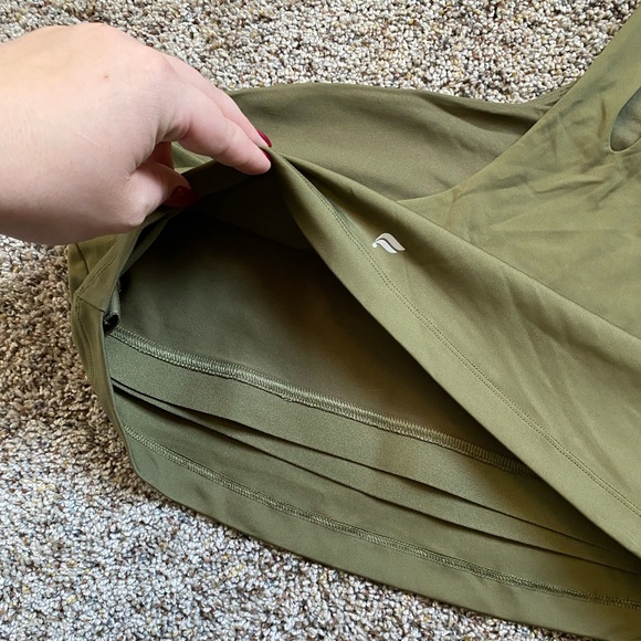 Fabletics Asymmetrical Double Strap Midi Bra Size 1x - Picture 7 of 9